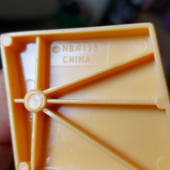 3 for $20/ ShawnKemp98StartingLineupClevelandCavs - Picture 4 of 4